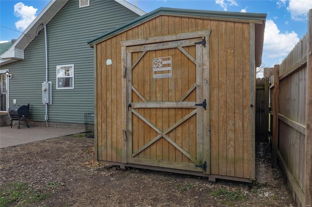 view of outdoor structure