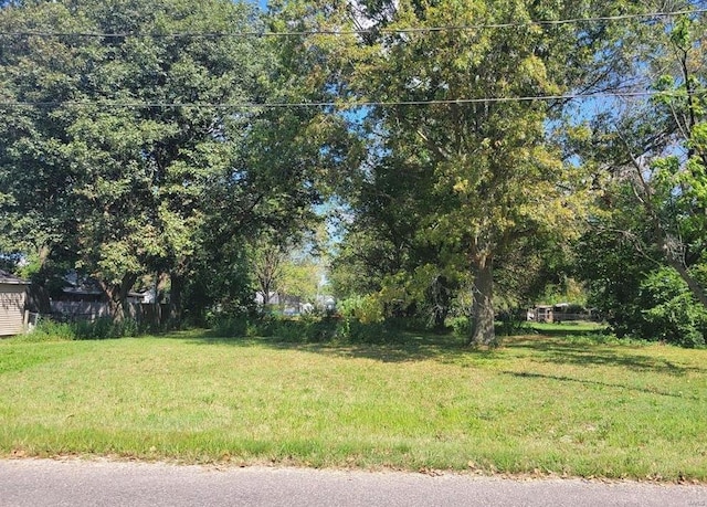 607 E Water St, Litchfield IL, 62056 land for sale