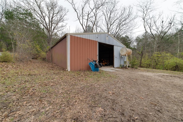 view of outdoor structure