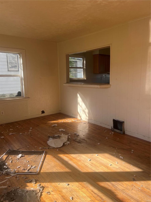 unfurnished room featuring light hardwood / wood-style floors