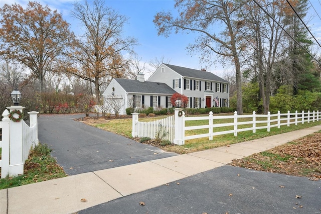 view of front of property