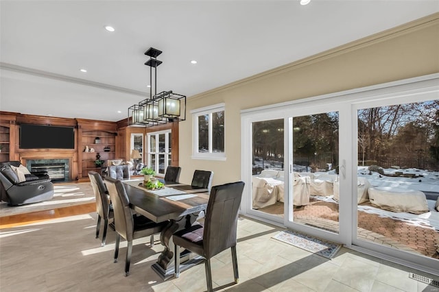 dining room with crown molding