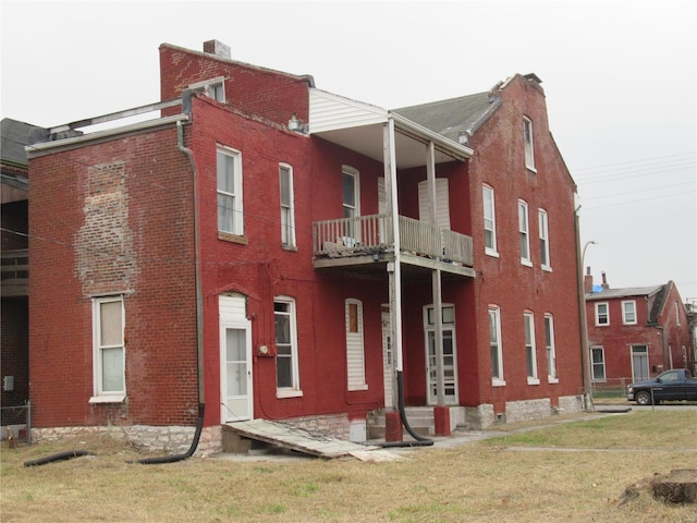 view of building exterior