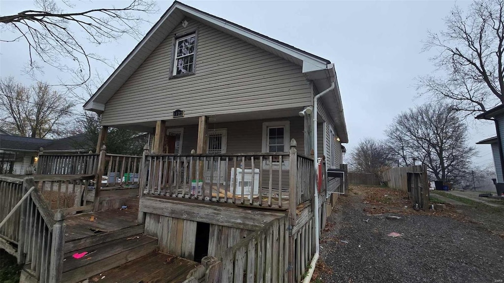 view of front of property with a porch