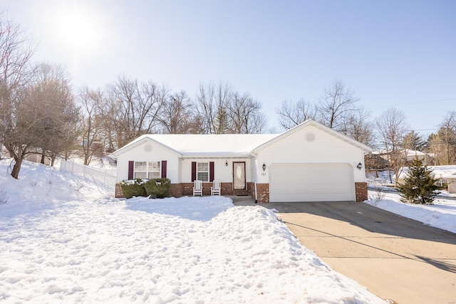 view of front of property featuring a garage