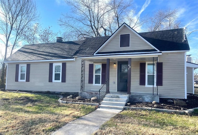 view of front of property featuring a porch