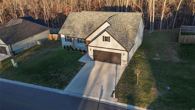 view of front of property with a front yard