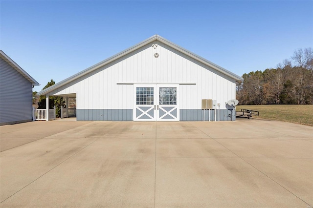 view of outbuilding