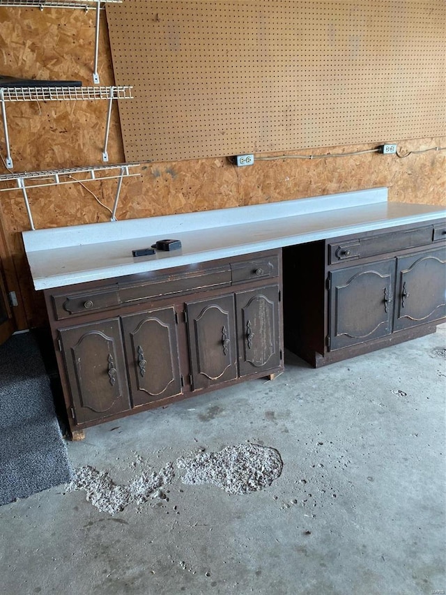 bathroom with concrete floors