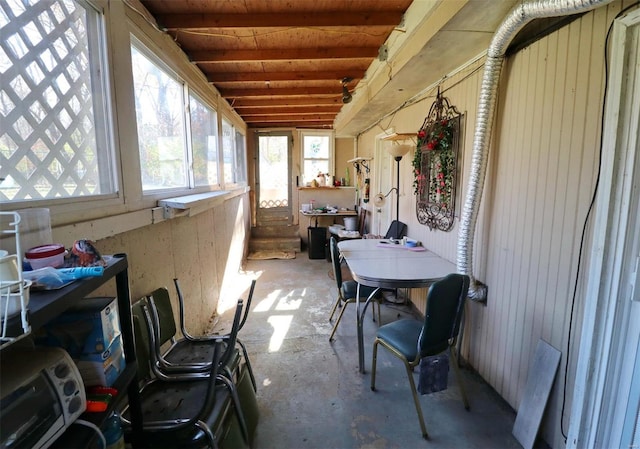 view of sunroom / solarium