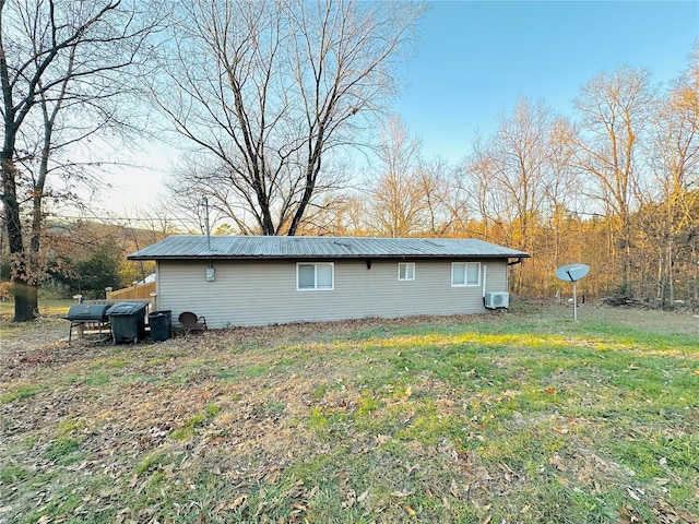 view of home's exterior