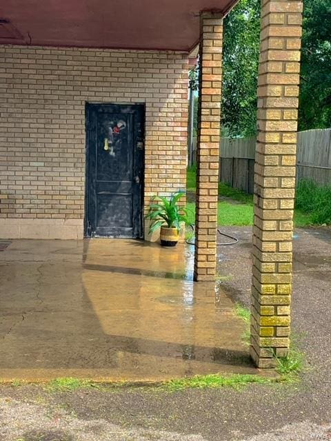 view of entrance to property