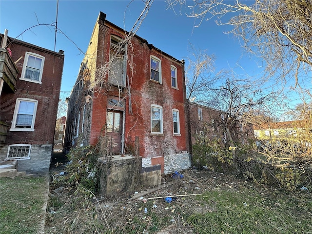 view of home's exterior with central AC unit