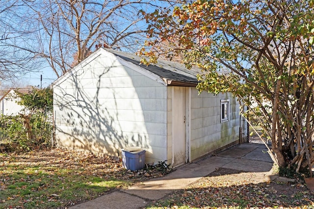 view of outdoor structure