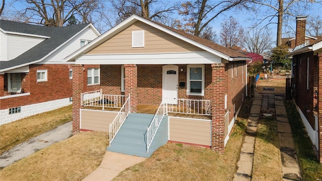 bungalow-style house with covered porch