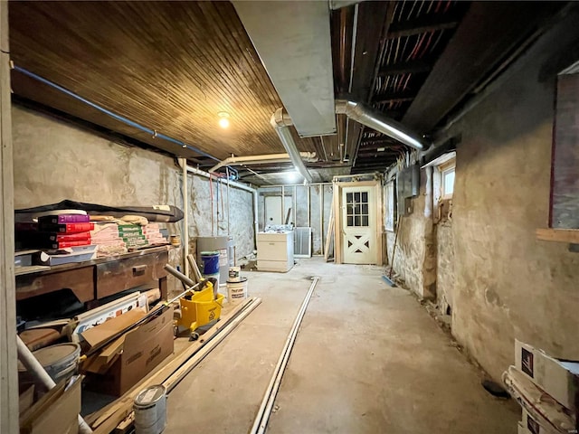 basement featuring washer and dryer