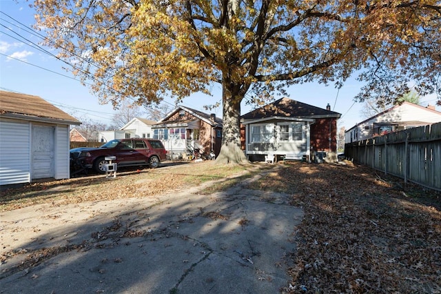 view of front of house