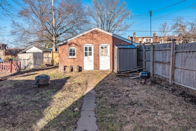 view of outbuilding