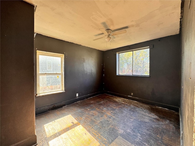 empty room with ceiling fan