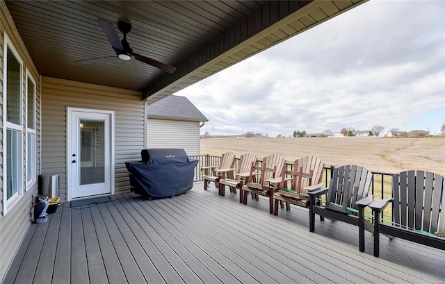 deck with ceiling fan