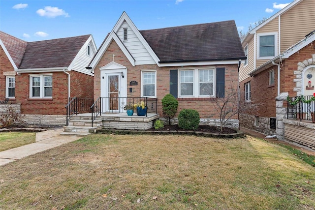 view of front of home with a front yard