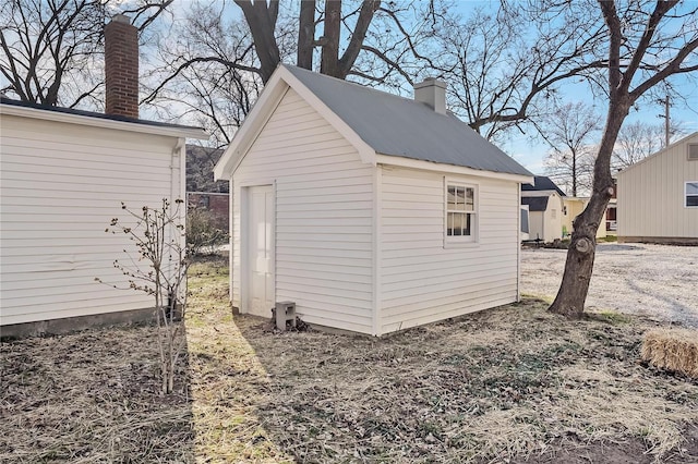 view of outbuilding