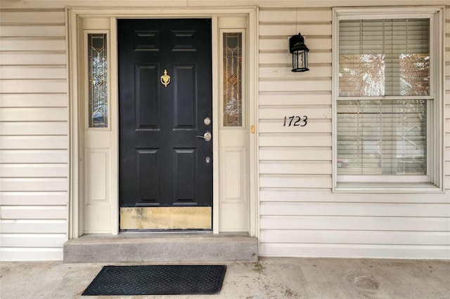 view of entrance to property