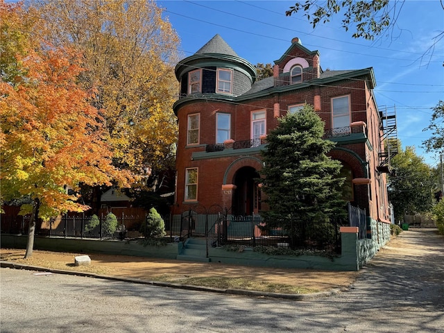 view of front of house