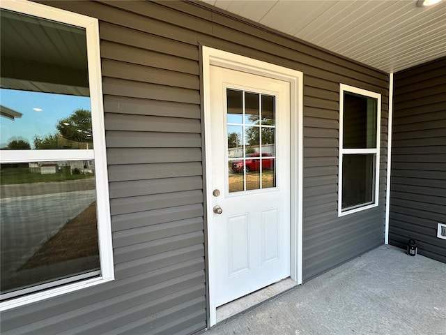 view of entrance to property