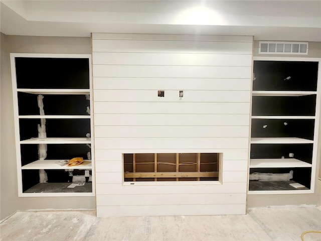 view of mudroom