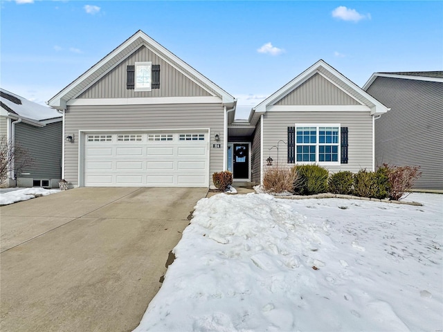 view of front of house featuring a garage