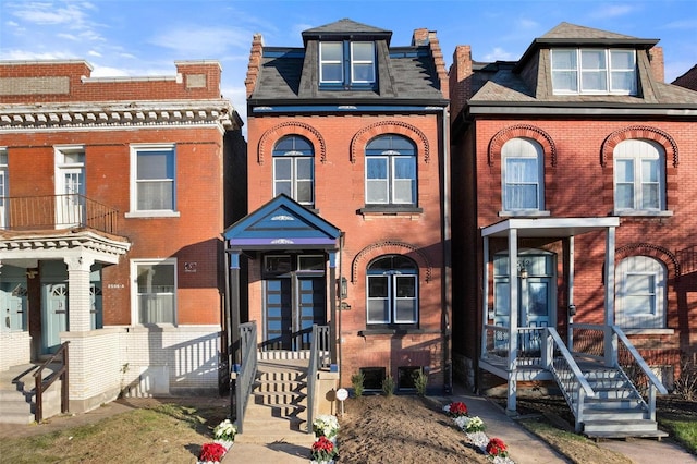 view of townhome / multi-family property