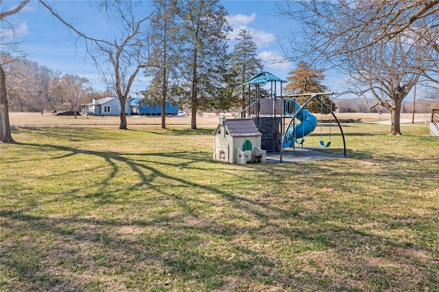 view of yard featuring playground community