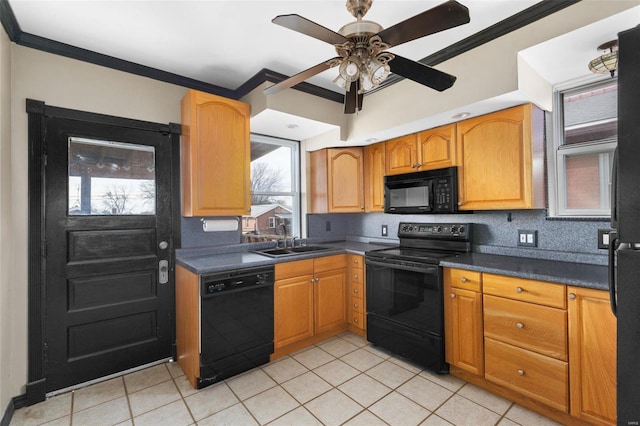 kitchen with crown molding, ceiling fan, sink, and black appliances