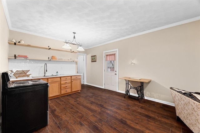 kitchen with decorative backsplash, black range with electric cooktop, crown molding, sink, and dark hardwood / wood-style floors