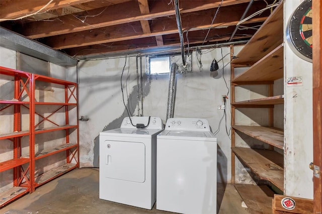 laundry room with washer and clothes dryer