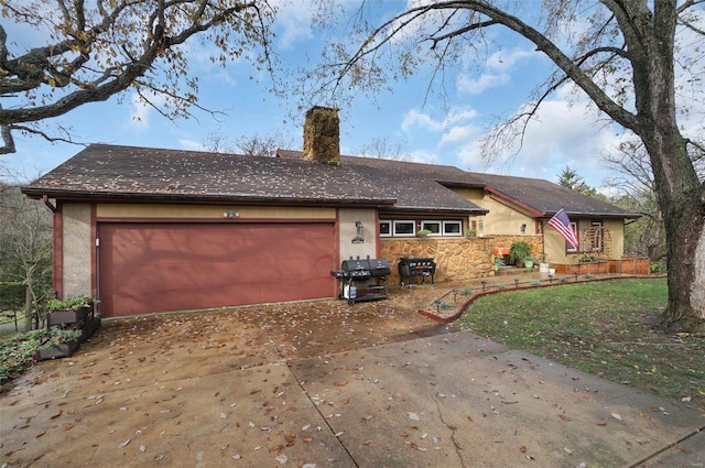 view of front of home featuring a garage