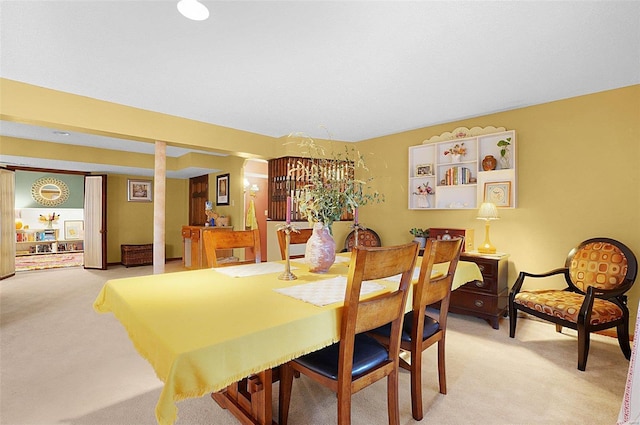 dining room with carpet