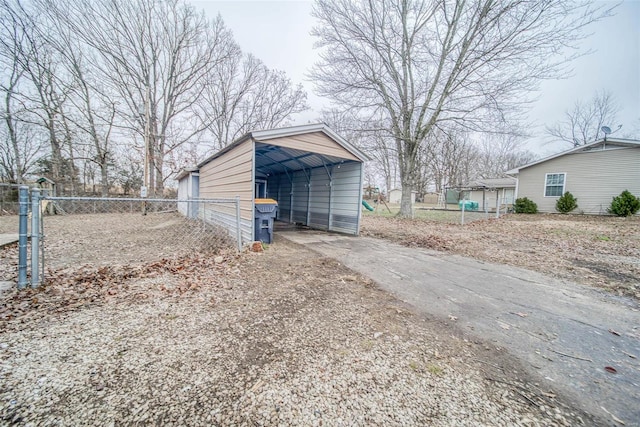 view of outdoor structure featuring a carport