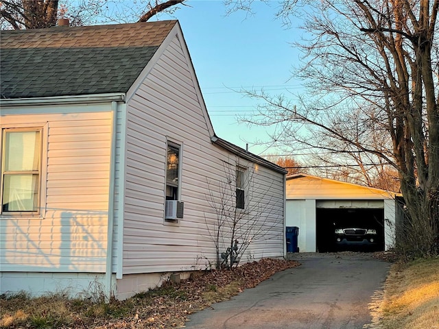 view of home's exterior