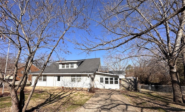 view of front of home