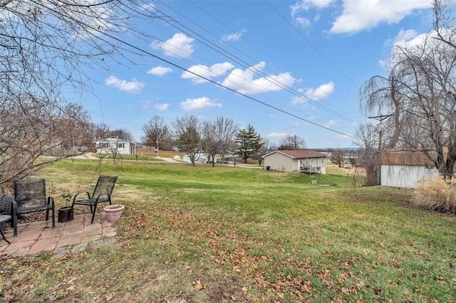 view of yard with a patio