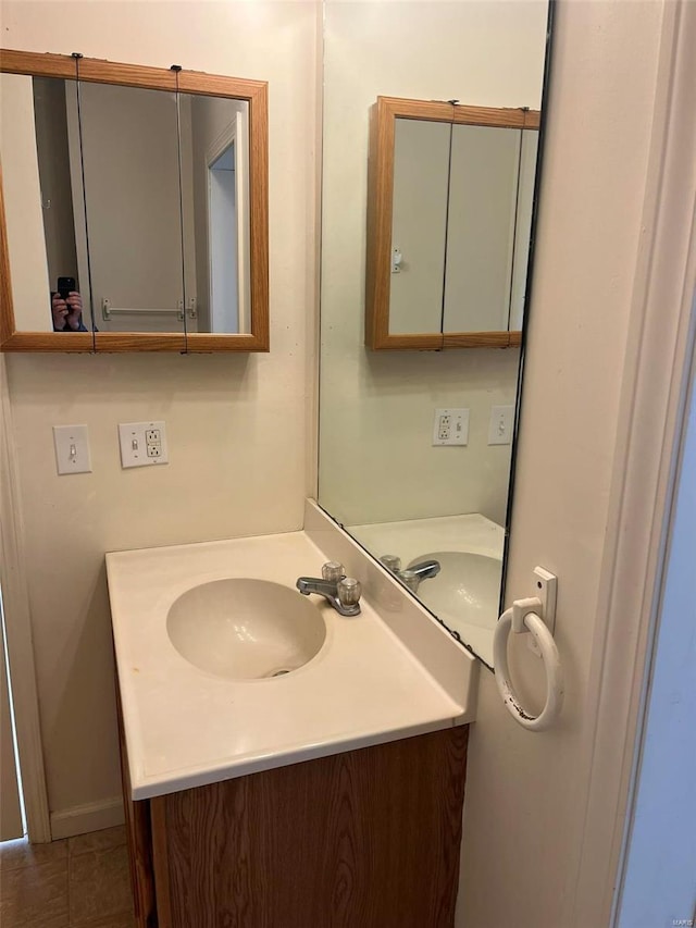 bathroom with vanity