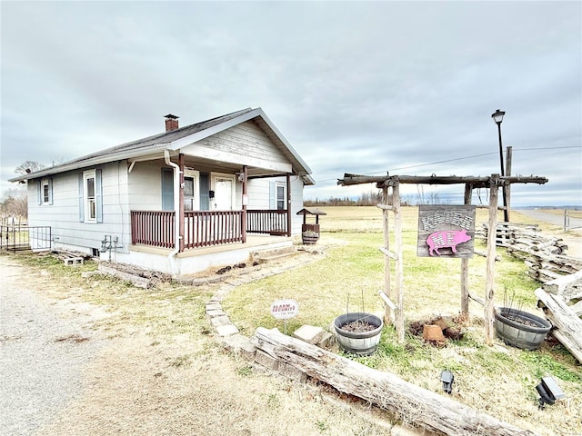 view of front of home with a porch