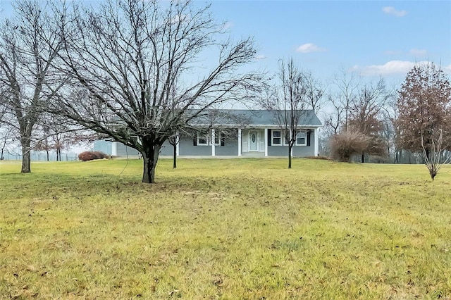 ranch-style house with a front yard