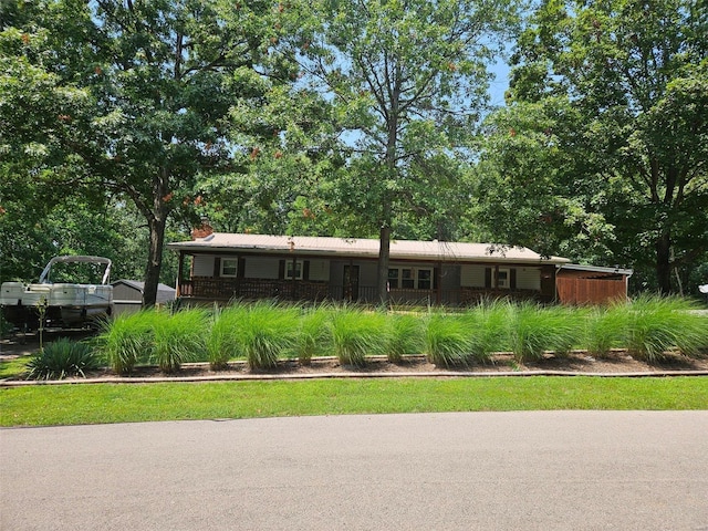 view of front facade