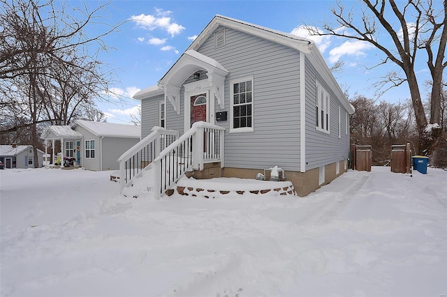 view of front of property