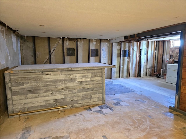 basement featuring washer / clothes dryer