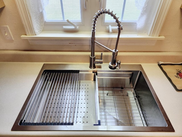 room details with sink