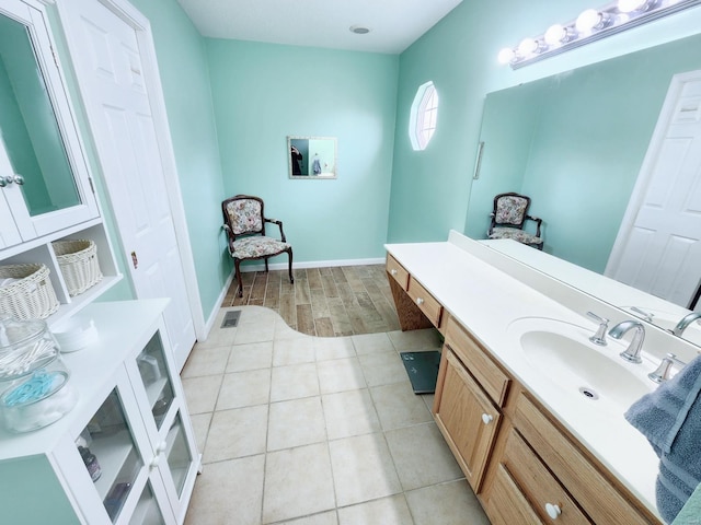 bathroom with vanity